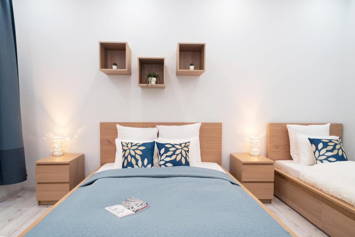 New Spacious Apartment At Superb Location Boedapest Buitenkant foto